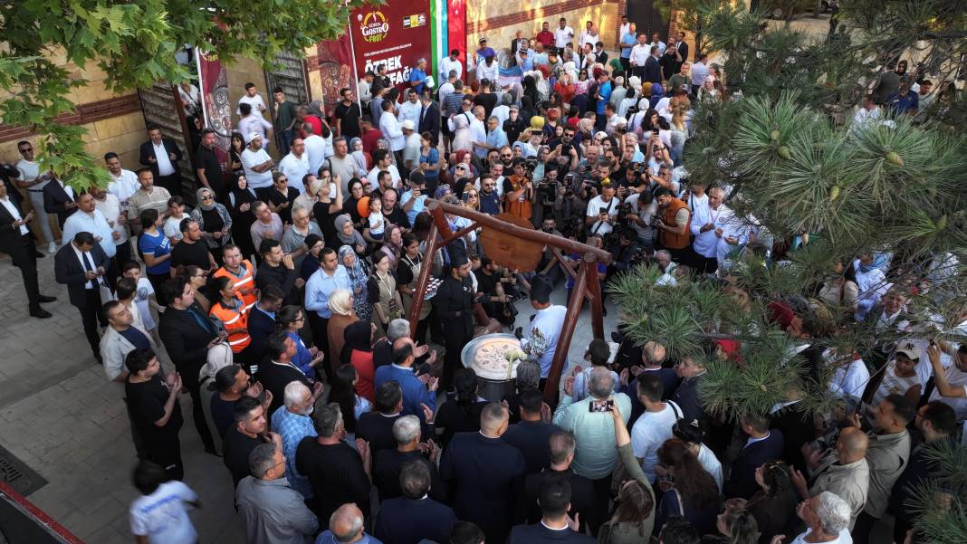 Konya, yüz binlerce ziyaretçiyi lezzet sofrasında ağırlıyor 8